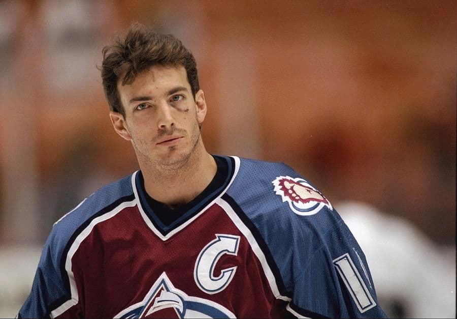 Joe Sakic image